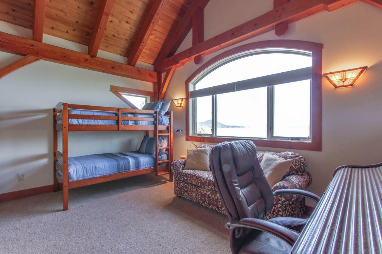 Bottle Bay Lakefront Lodge Sandpoint Ngoại thất bức ảnh